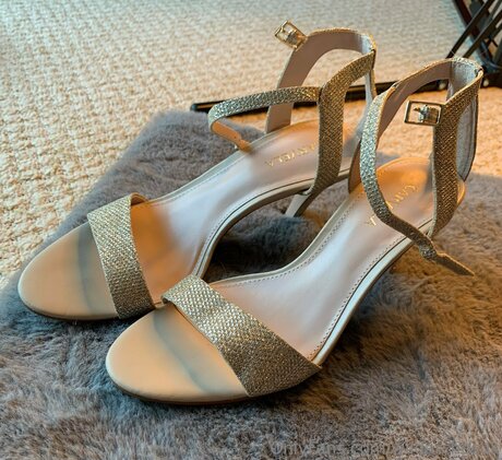 Wildarchesuk nice pornstar pic