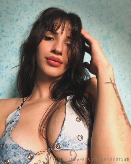 Arianatgirll adult model gallery