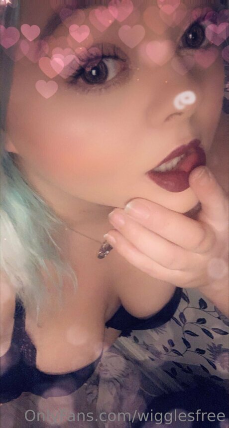 Wigglesfree high quality pornstar photos