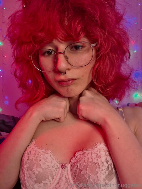 Dinonuggetss perfect actress pictures