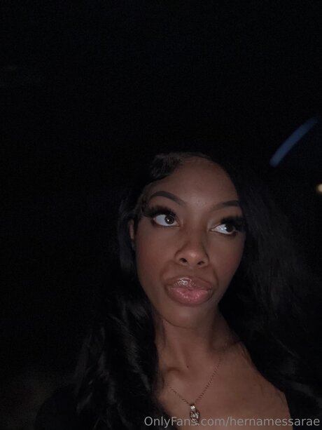 Hernamessarae xxx model picture