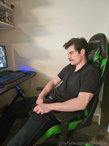 Zanephallic pretty star photo