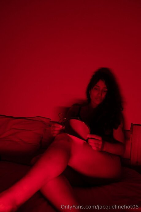 Jacquelinehot05 model erotic pics