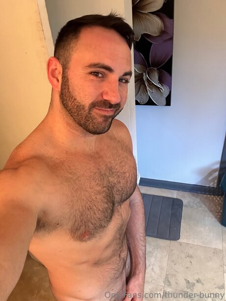 Thunder Bunny star pornographic pictures