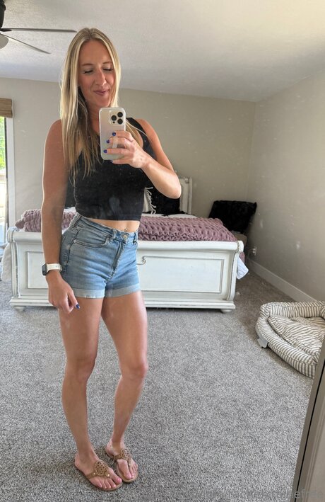 Rachelxrainefree star erotic photo