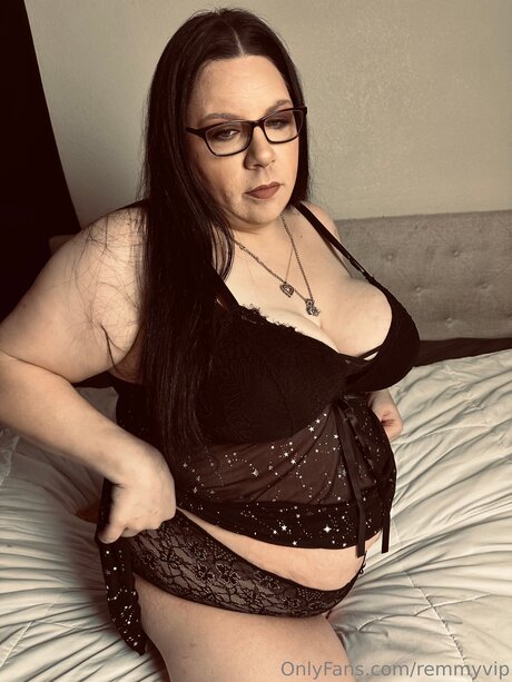 Remmyvip model top archive