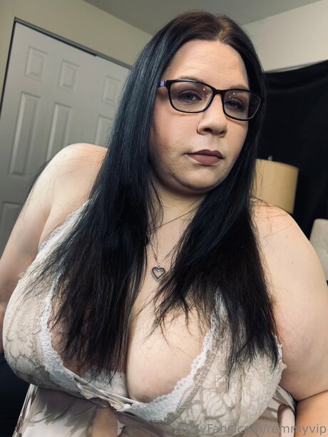 Remmyvip model pornographic photo