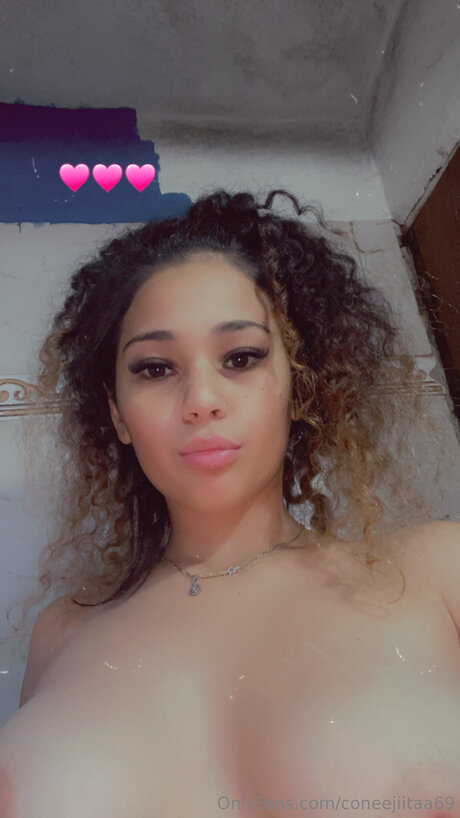 Coneejiitaa69 star nude archive