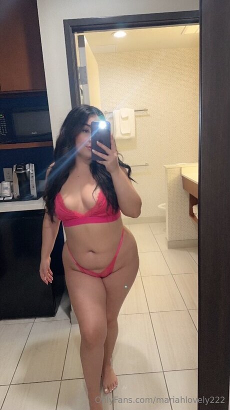 Mariahlovely222 pornstar sex pictures