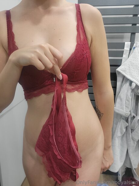 Rooyalsinn model best image