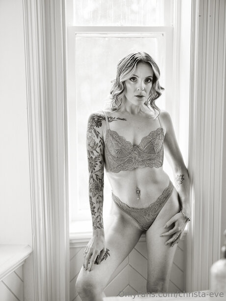 Christa Eve nice pornstar gallery