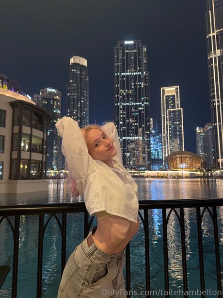 Taitehambelton free actress img