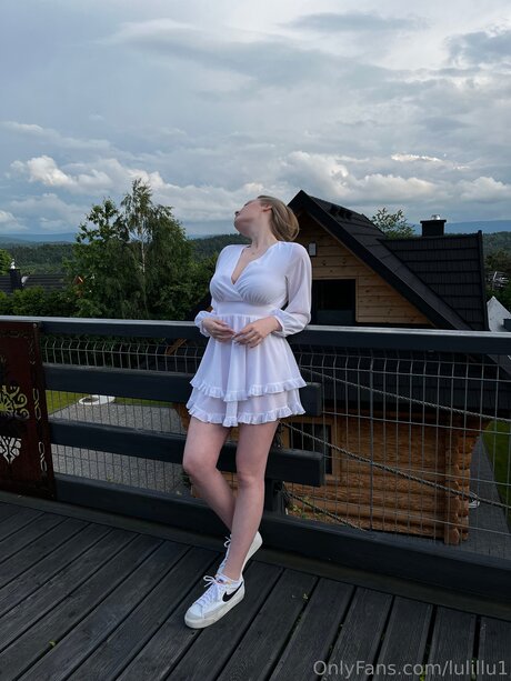 Sophiebloomsfree high quality model images