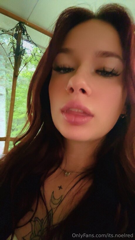 Thetattedredheadd model perfect photo