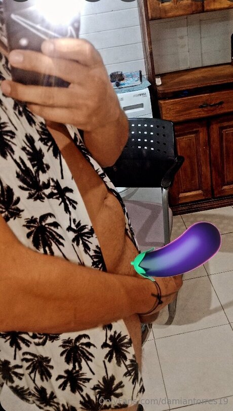 Damiantorres19 xxx pornstar pic