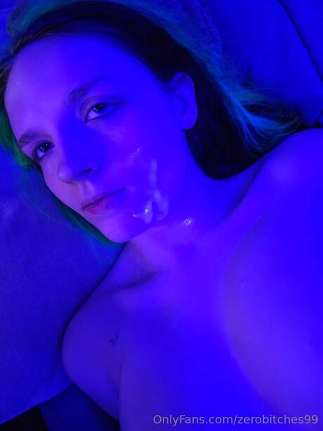 Zerobitches99 star pornographic pic