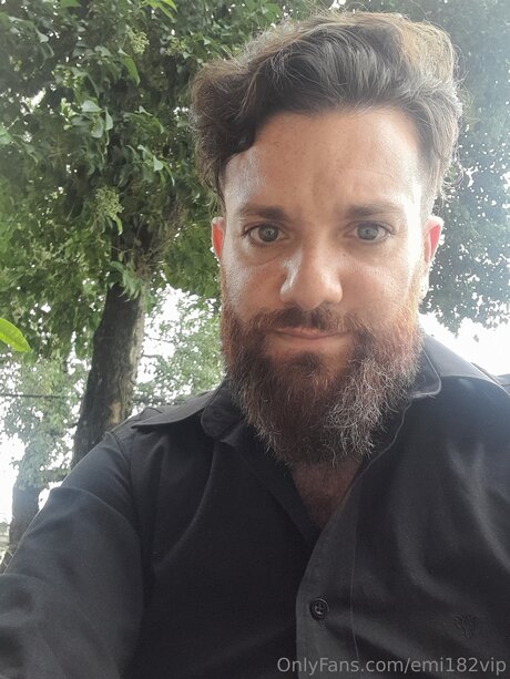 Emi182vip naked model pictures