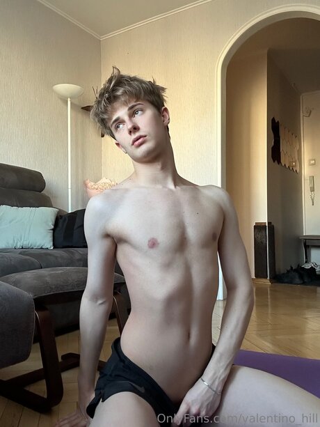 Valentino Hill star nice images