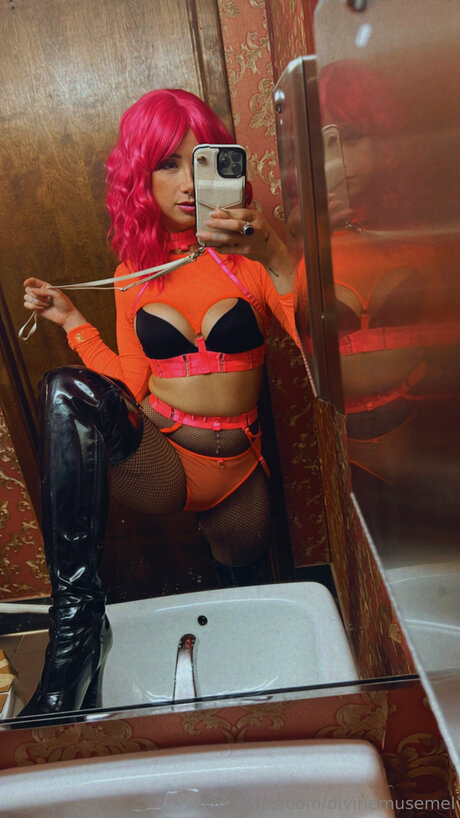 Divinemusemel perfect pornstar images