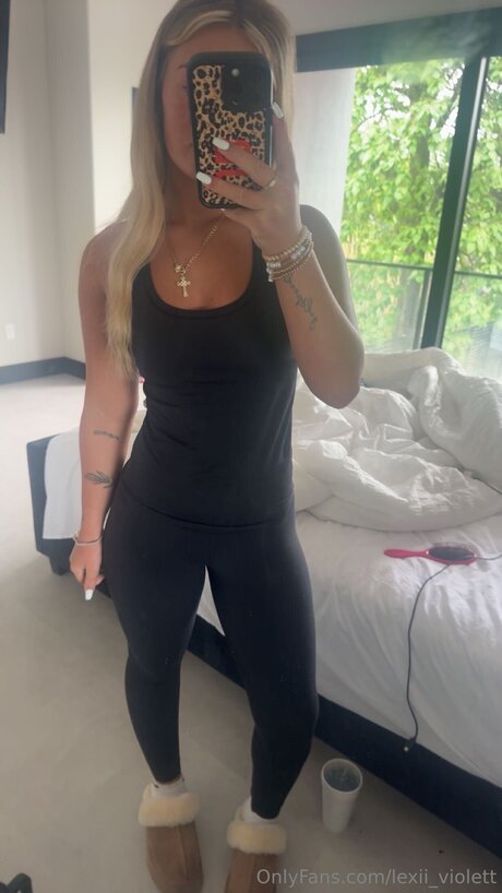 Juliannapeyton sex model images