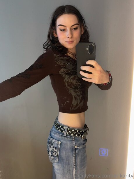 Arikaritv nice actress photos