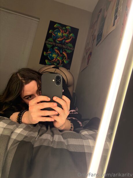 Arikaritv high quality star pics