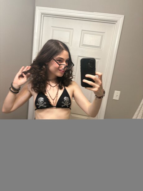 Arikaritv pretty star picture