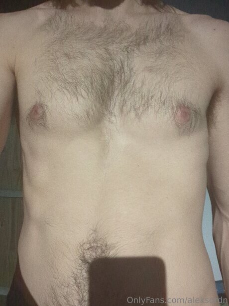 Aleksqrdn nudes model pictures