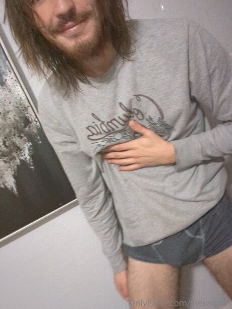 Aleksqrdn star naked picture