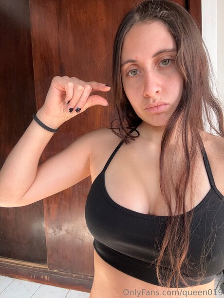 Queen019 exclusive pornstar archive