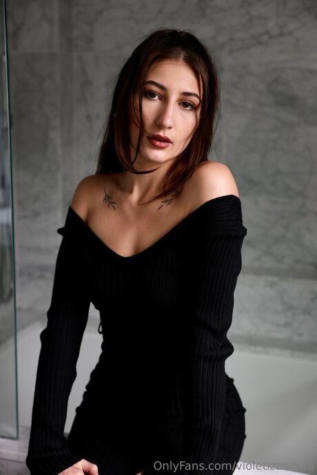 Violetizzadora model sex image