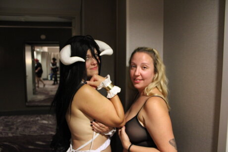 Lady Albedo 96 star hot picture