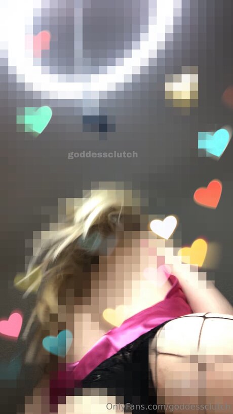 Goddessclutch sex model image