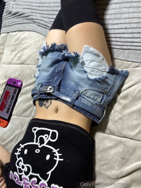 Mewslu7 actress pics