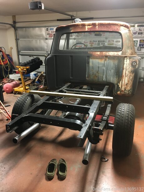 U13695137 star porn pics