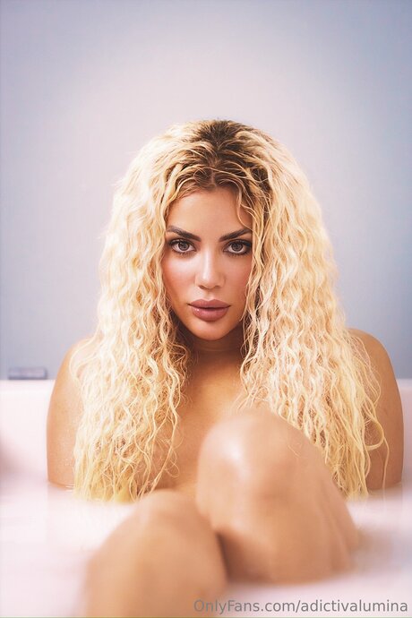Adictivalumina pornstar hd photos