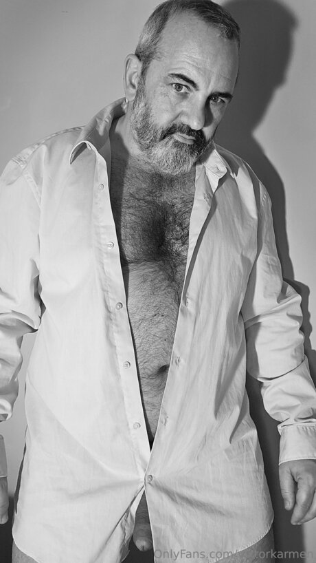 Viktorkarmen exclusive model picture