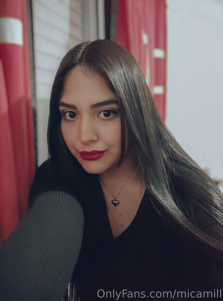 Miccamill erotic pornstar pictures