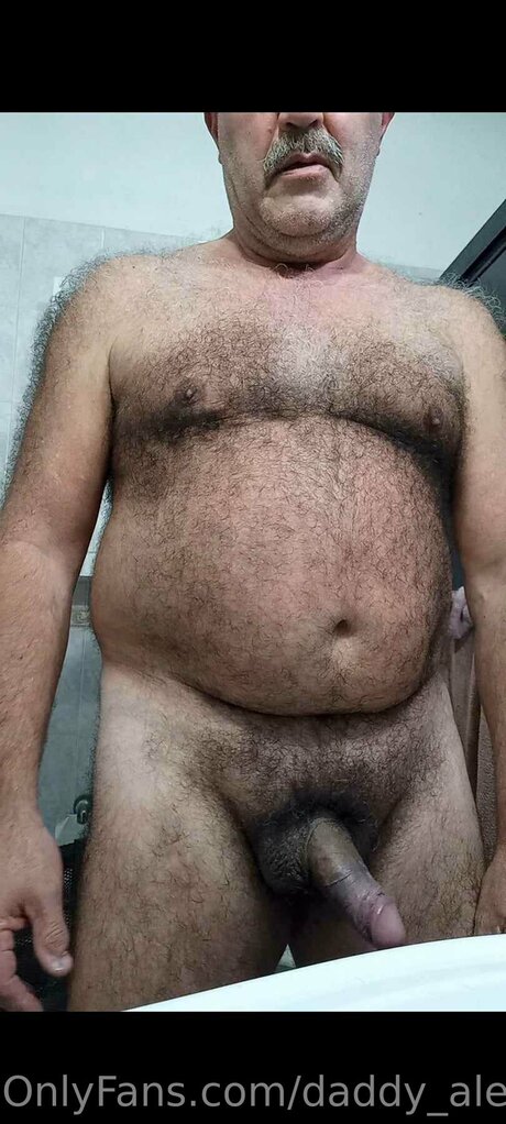 Daddy Ale star nudes images