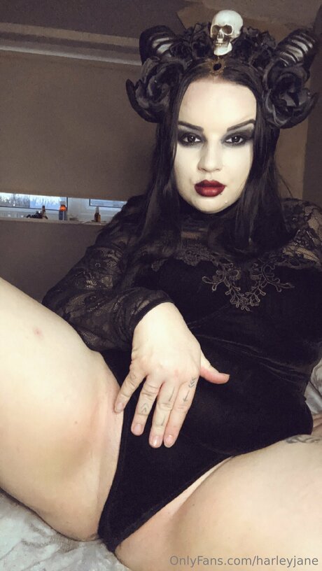 Harleyjane high quality model images