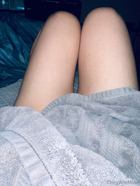 U217598164 top star img