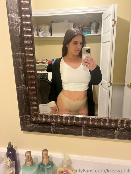 Krissyphill nudes pornstar galleries
