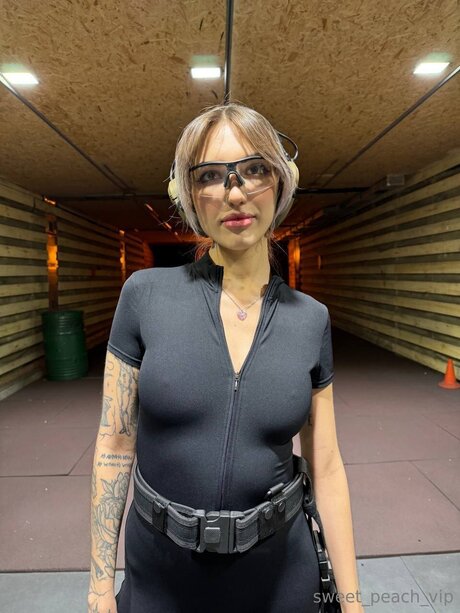 Alice Its Me pornstar pretty pictures