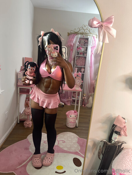 Buffholic xxx actress image