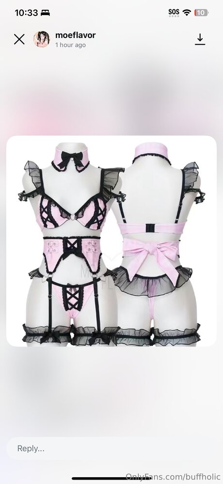 Buffholic sexy actress pics