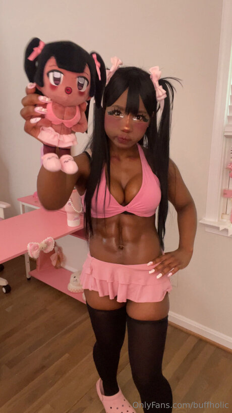 Buffholic model sexy pictures