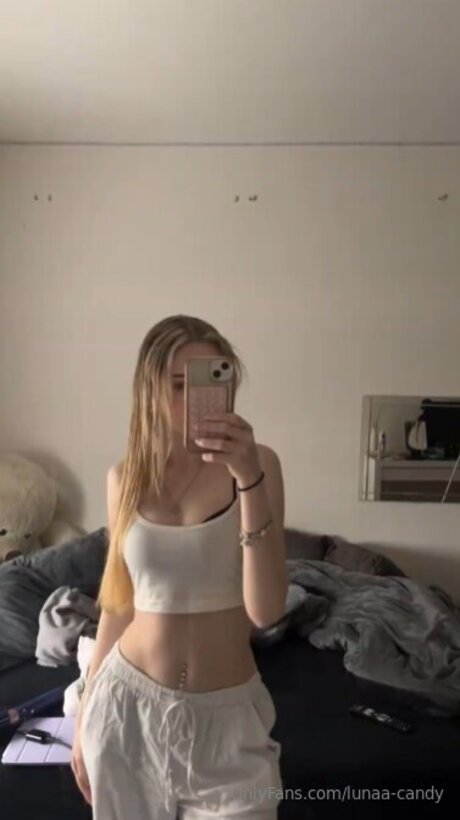 Sophiatiel pornstar nude images