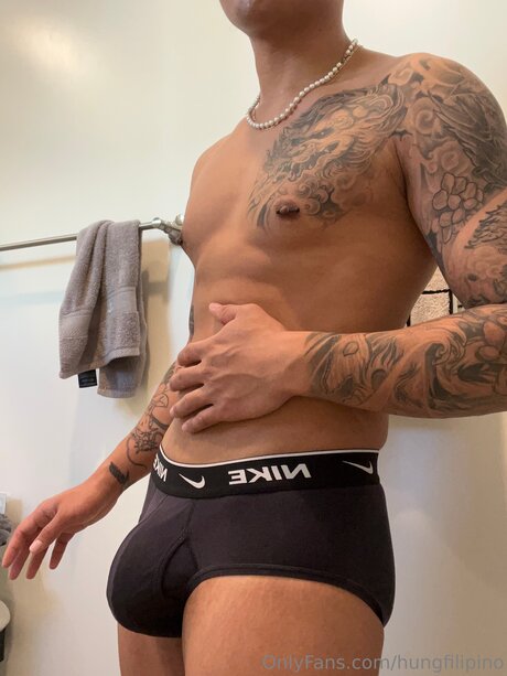 Hungfilipino nice pornstar pic