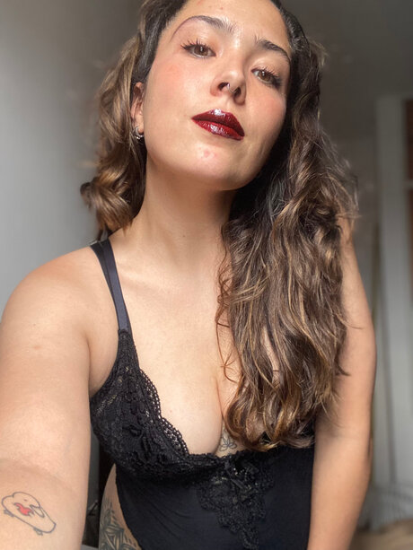 Kinkydaniela star pics