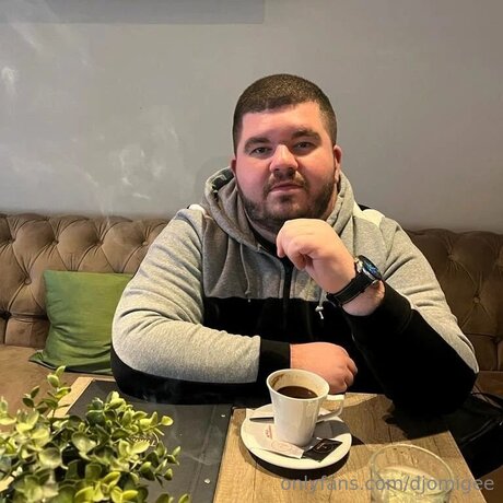 Djomigee free star image